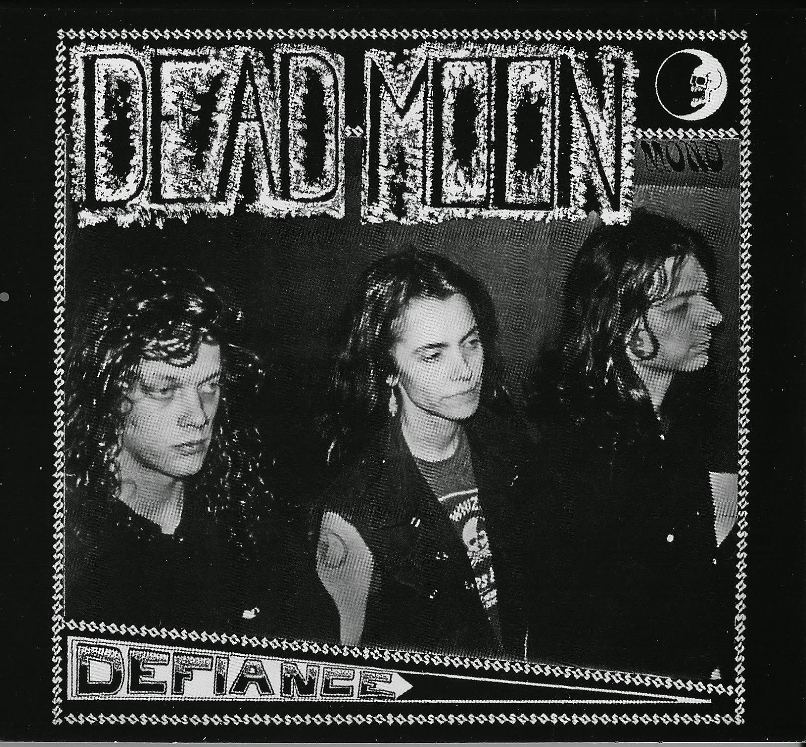 Мертвая луна слушать. Dead Moon группа. Dead Moon "Dead ahead (CD)". Плакаты группы Луна. Dead Moon (u) PCE.