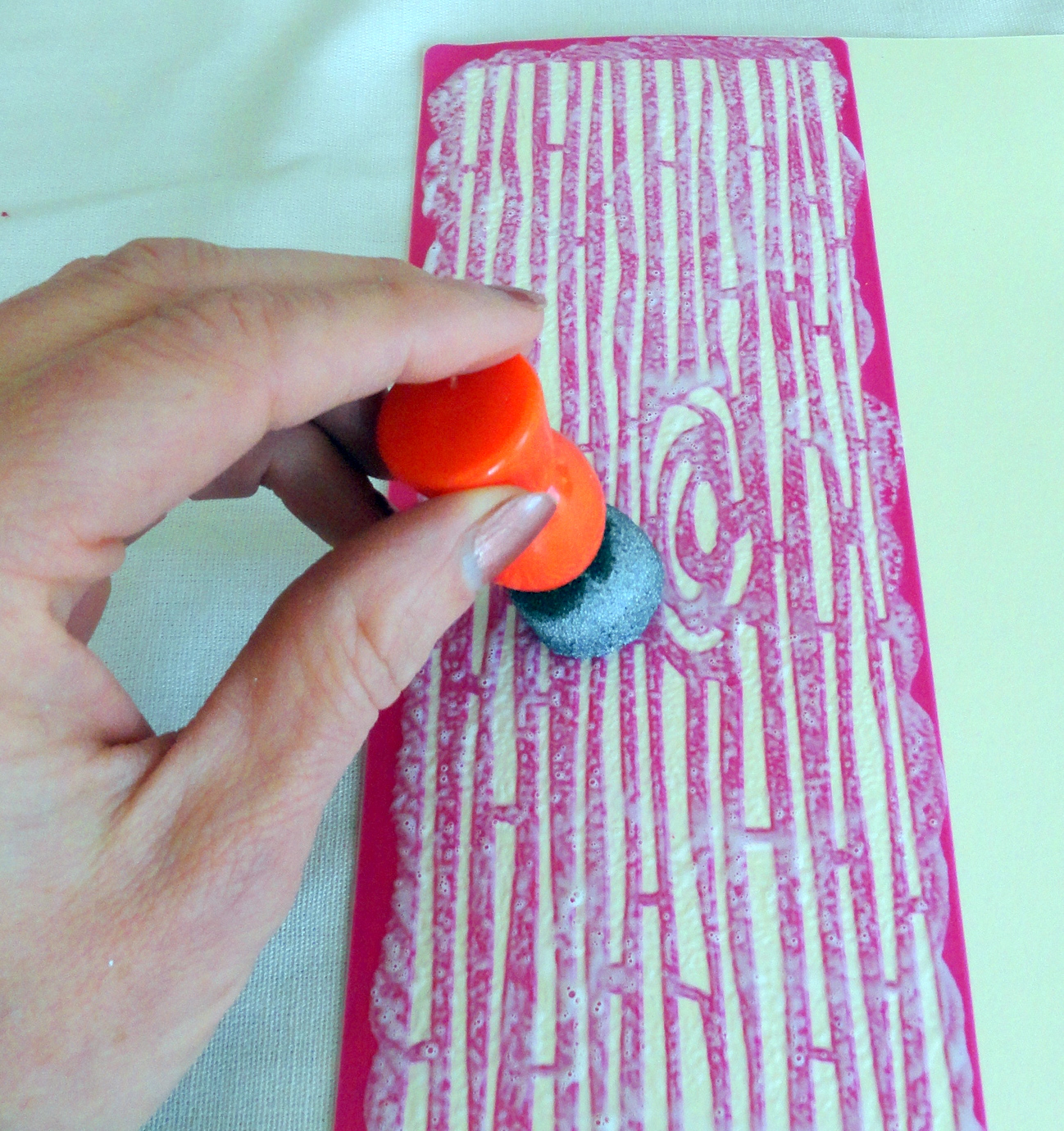 Winter wood grain canvas Using Mod Podge Stencil