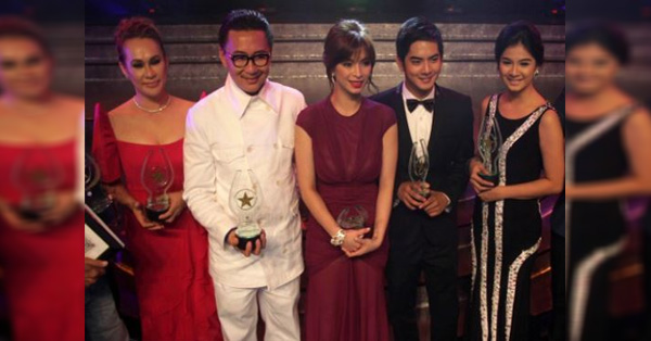Tinaguriang Actress Of The Year Si Angel Locsin Dahil Sa Natatanging Pagganap Nito Sa Pelikulang 'One More Try' Tinaguriang Actress Of The Year Si Angel Locsin Dahil Sa Natatanging Pagganap Nito Sa Pelikulang 'One More Try'