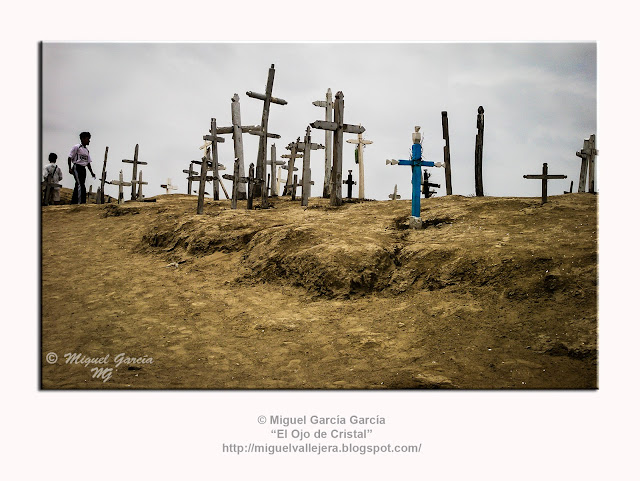 Cementerio cristiano en la Huaca de Narihualá  (Piura - Perú)