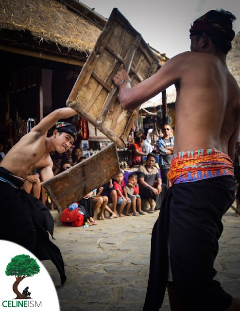 peresehan sasak sade village