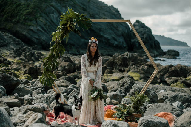 immacle vestido boho bohemio boda playa rocas salvaje ideas