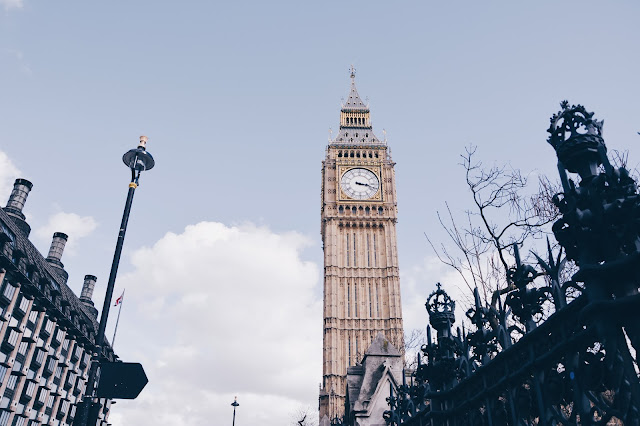 londres-london-united-kingdom-travel-alone-voyager-seule-guide-conseils-developpement-personnelle-daintycurls