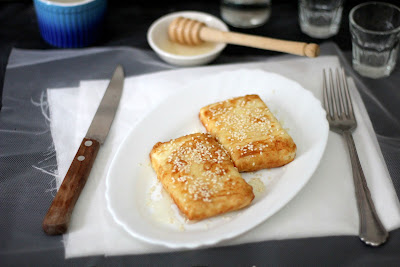 feta saganaki