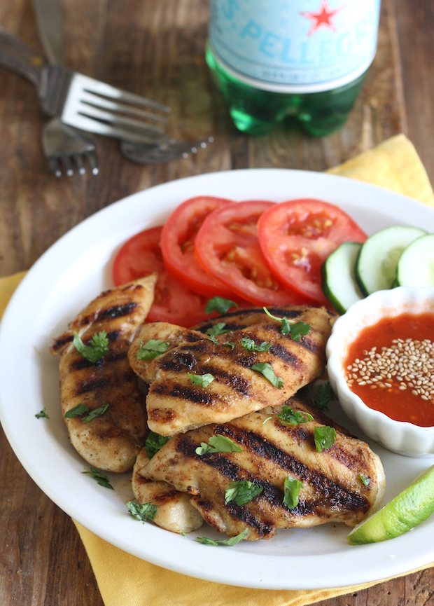 Thai Grilled Chicken with Sweet Chili Dipping Sauce by SeasonWithSpice.com