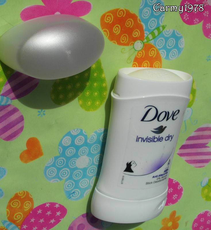 Dove-Invisible-Dry-deodorante-che-non-macchia