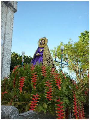 The Carozza of the Mater Dolorosa decorated with Birds of Paradise