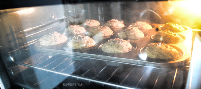 MUFFINS IN THE OVEN - FIG, SESAME AND HONEY MUFFINS