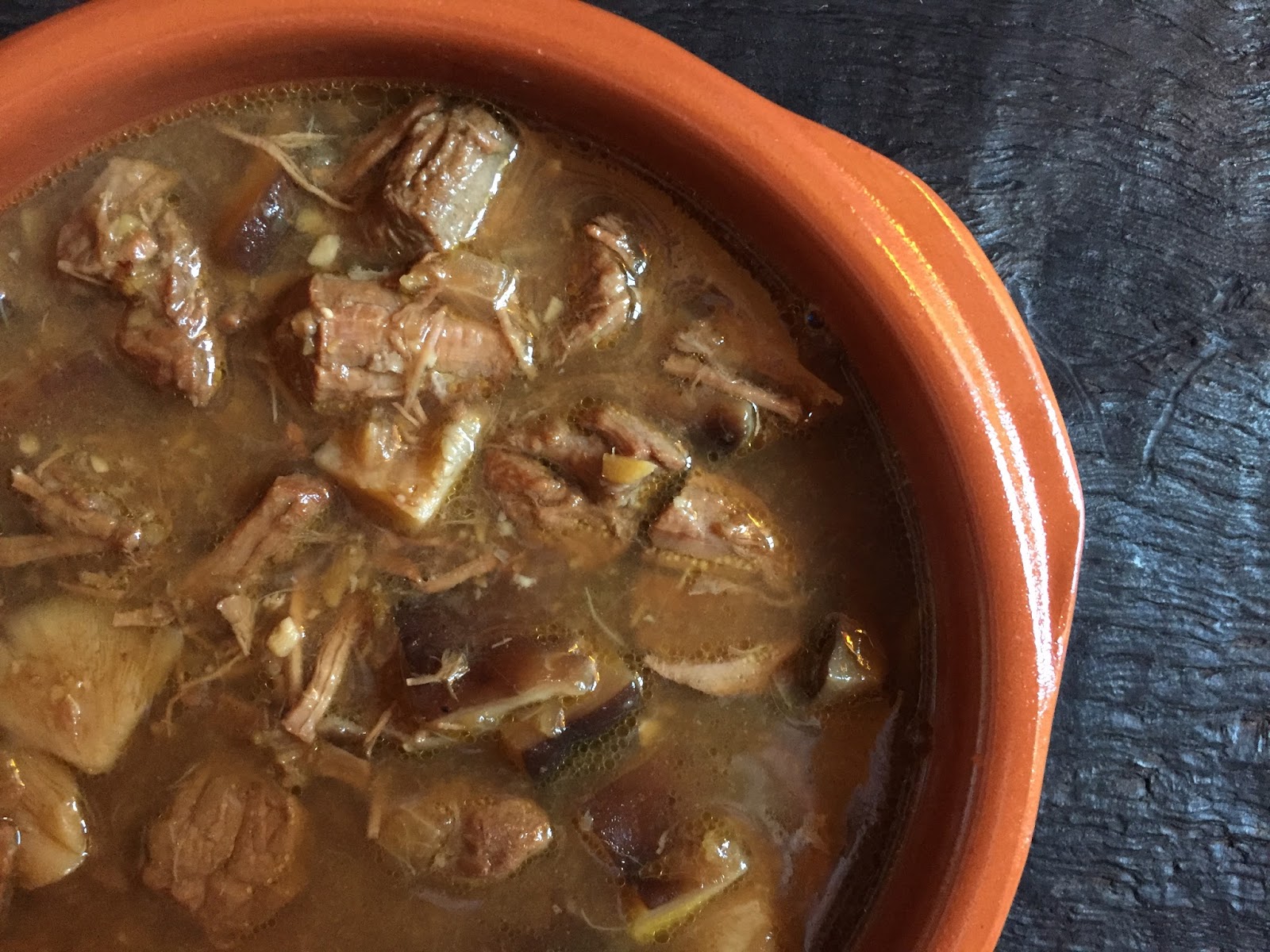 Inglourious Bananas Ginger Beef Stew with Shiitake Mushrooms // Stufato di manzo allo zenzero