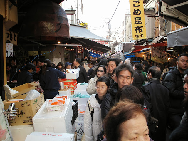 Tsukiji Fish market tokyo end of year