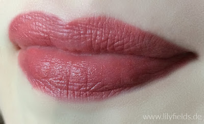 Swatches Velvet Mat - Satin Lipstick '612 Strawberry Pink'