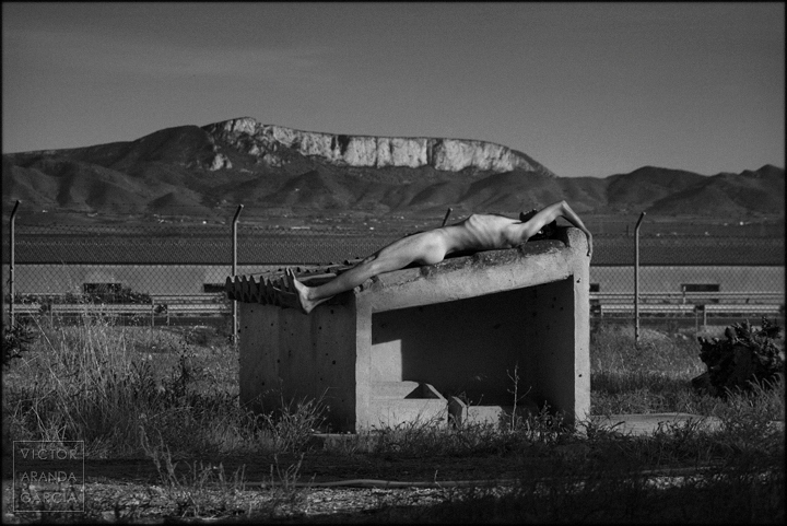 Autorretrato de las Peñas Blancas I fotografia,desnudo,autorretrato,peñas_blancas,murcia,fuente_alamo,limites,arte,serie