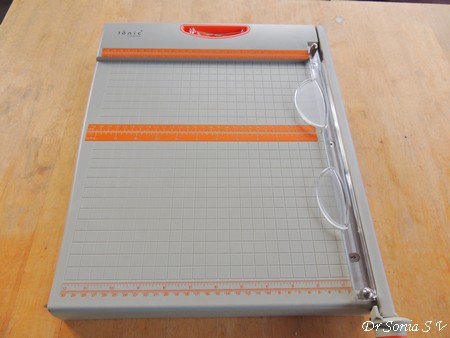 Trimmer or Guillotine Paper Cutter: Which Do You Need?