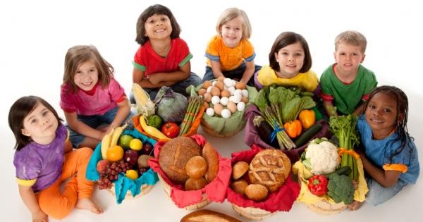 La sociedad se educa LA NUTRICIÓN INFANTIL