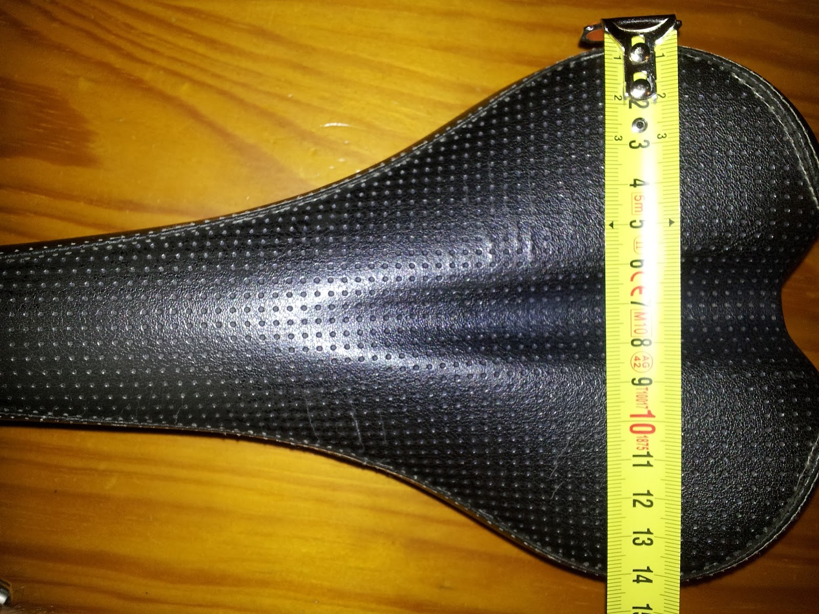 brooks swift titanium weight