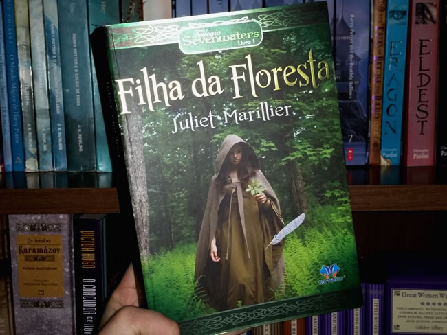 Resenha livro Filha da Floresta