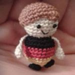 http://www.ravelry.com/patterns/library/mini-fuballer