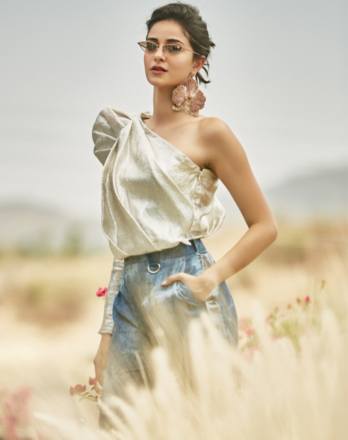 eyval.net : Ananya Panday - Cosmopolitan India, June 2019