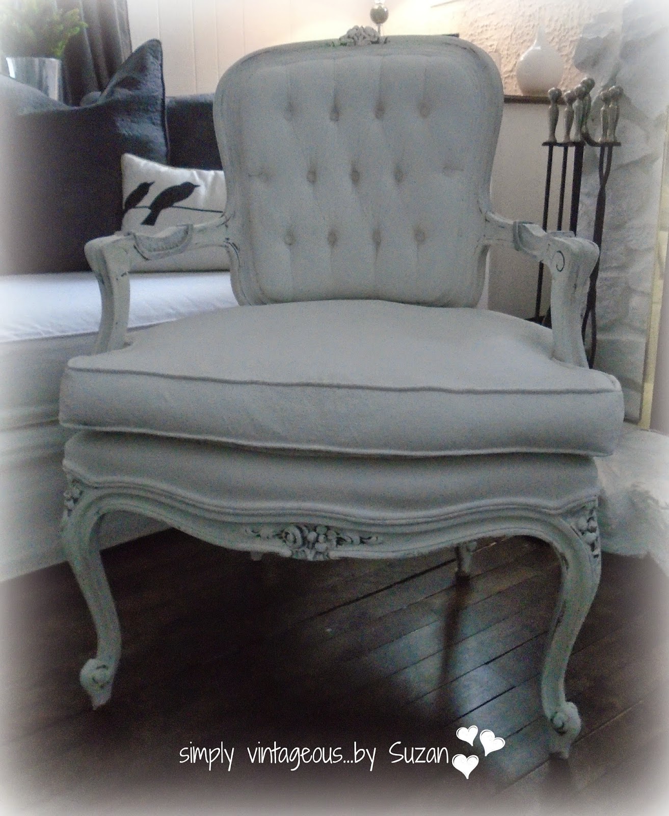 Annie Sloan Chalk Paint - Painting Fabric