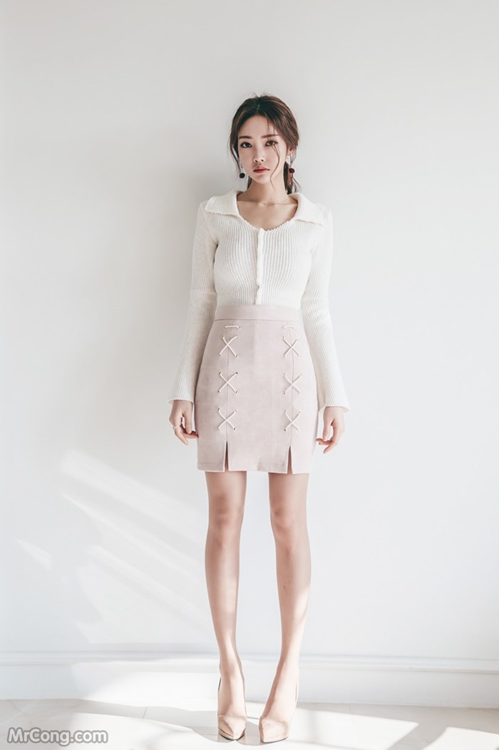 Beautiful Park Jung Yoon in the January 2017 fashion photo shoot (695 photos) photo 12-1