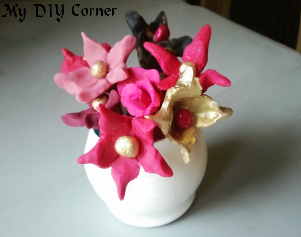 http://www.mydiycorner.in/cold-porcelain-flowers/
