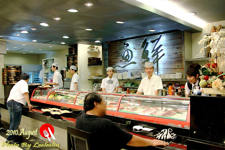 桃山日本料理環境|台南美食餐廳 ~有著孫芸芸外貌的美少女師傅