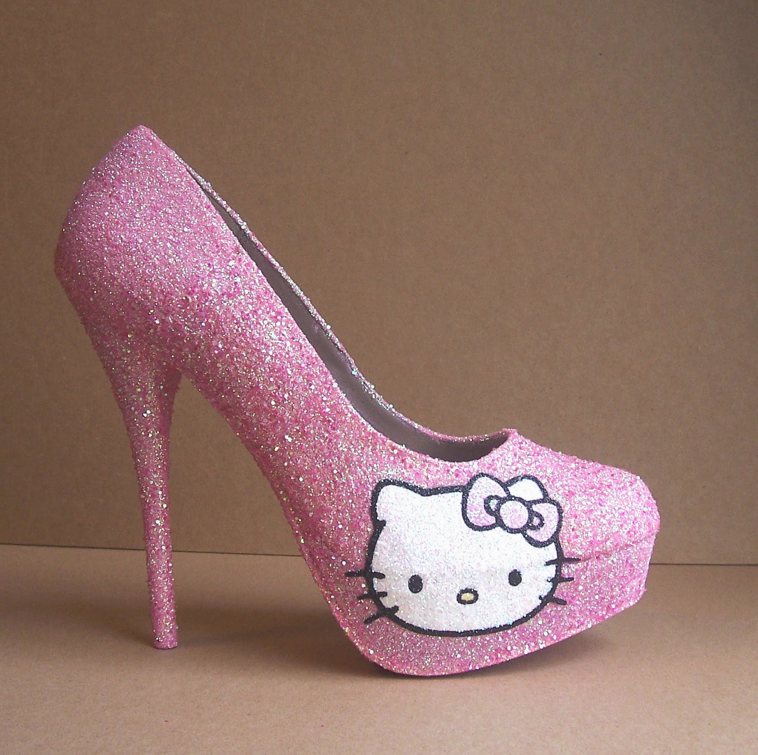 Cute Hello Kitty High Heels Shoes For Girls ~ Calgary, Edmonton, Toronto, Red Deer, Lethbridge
