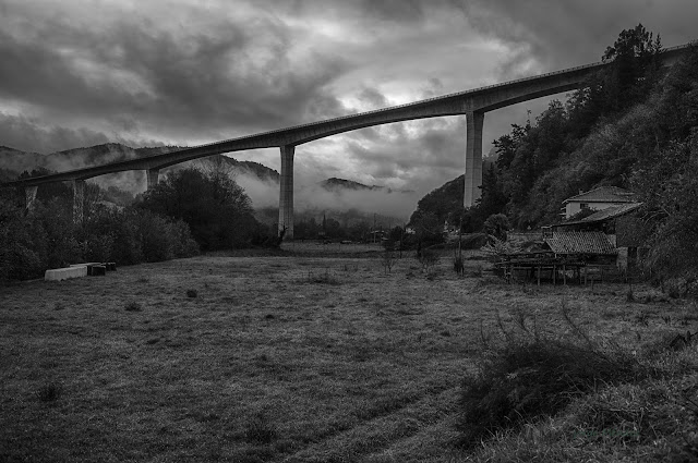 Marcel Salas puente viaduzto autovia vega del rio narcea Asturias 