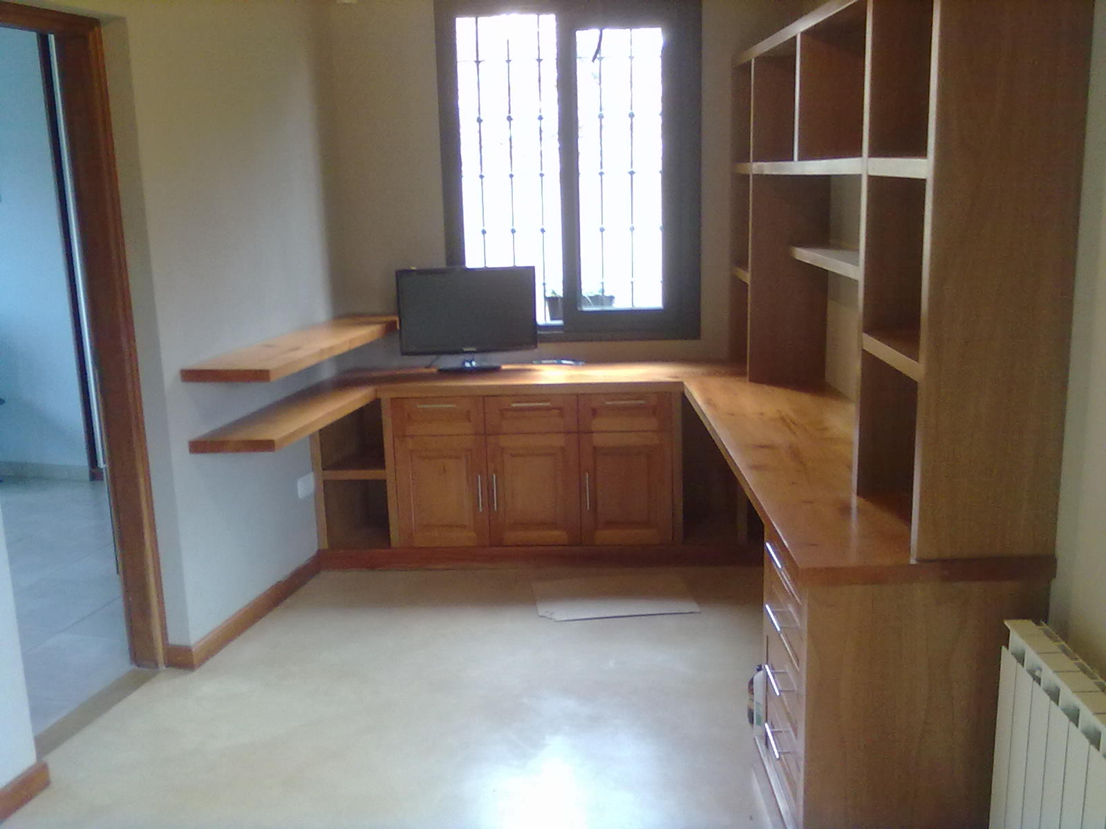 benjamin: muebles esquineros