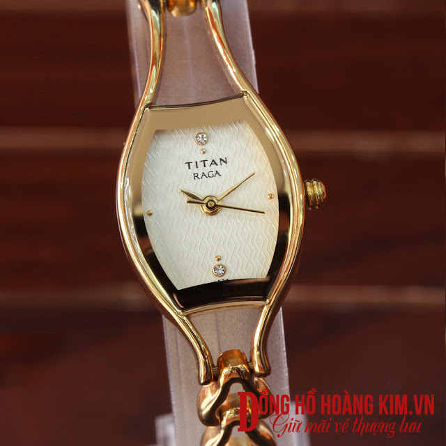 Đồng hồ nữ titan Đồng hồ nữ titan