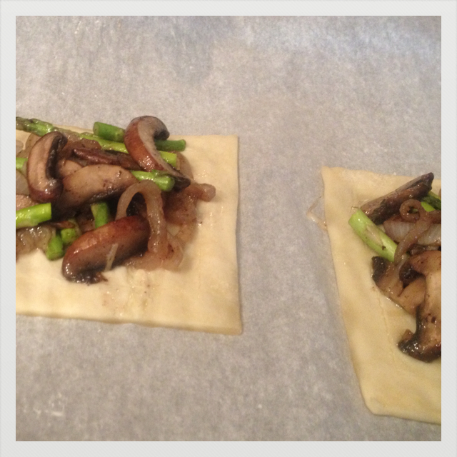 Whisking Through Life: A semi-fancy dinner...Mushroom Asparagus Shallot ...