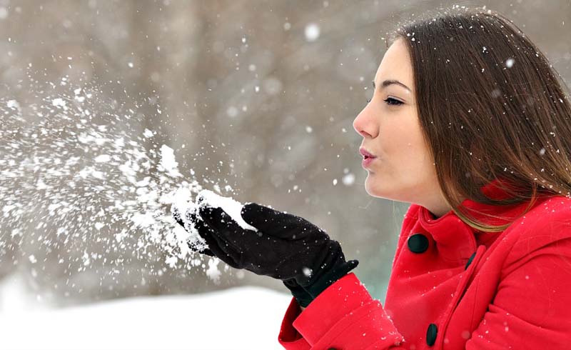 4 Ways To Exercise During a Cold-Weather Vacation