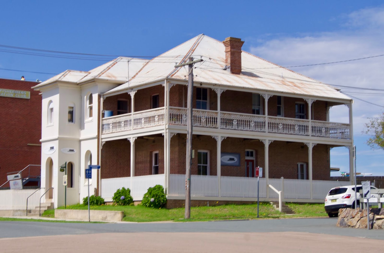 Magi and Sam Eden, New South Wales, Australia