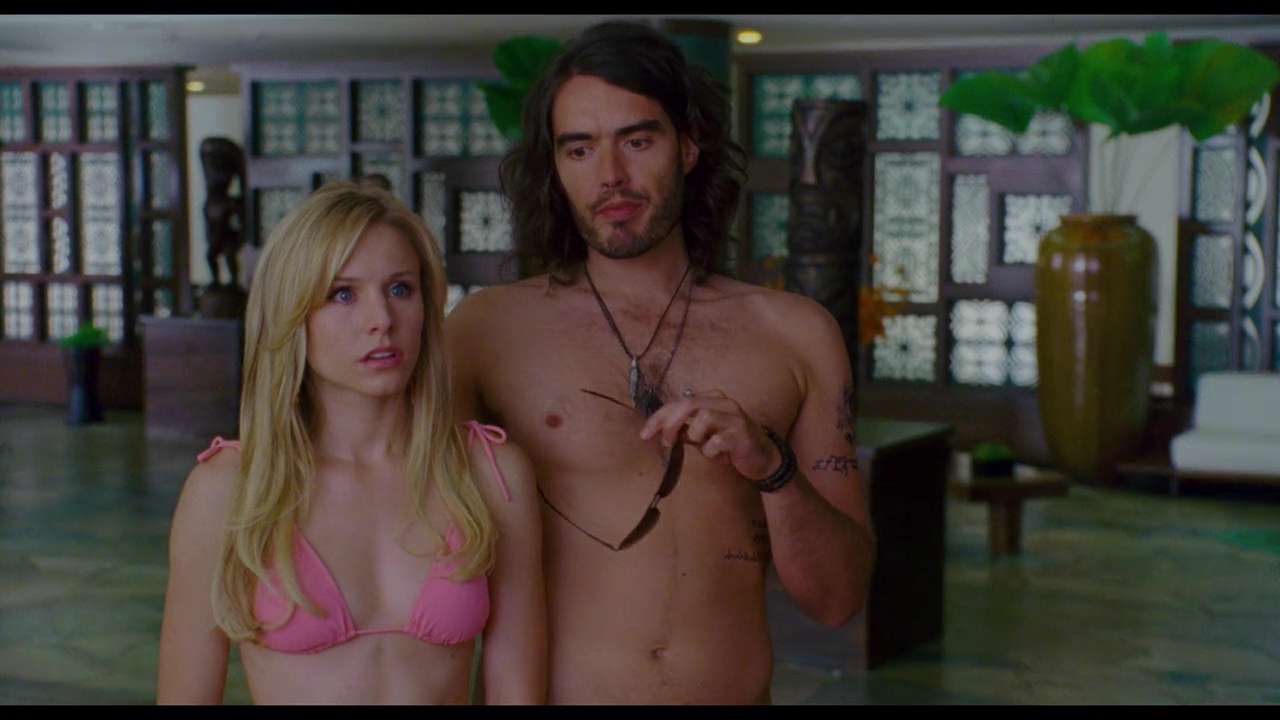 Russell Brand nude in Forgetting Sarah Marshall.
