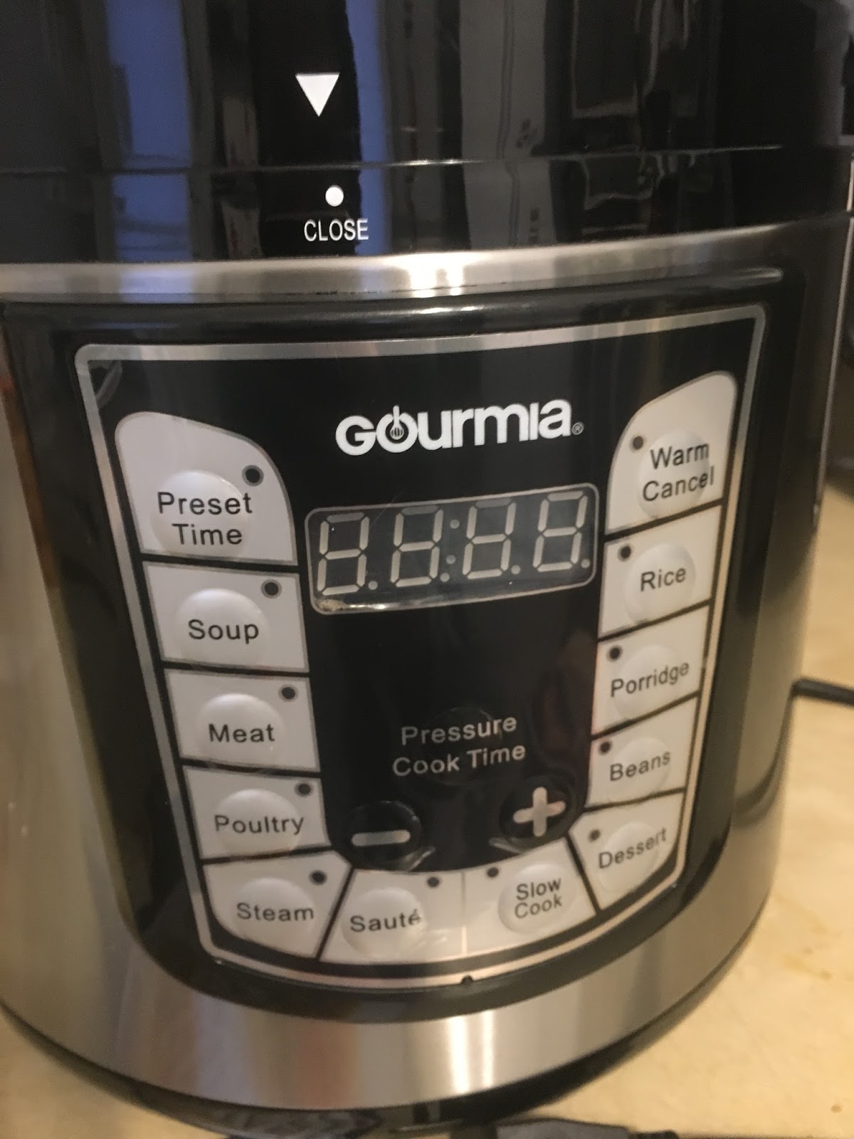 Nesca's Nook Gourmia Pressure cooker & easy Salsa chicken