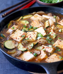 Vegetarian korean tofu stew recipe by seasonwithspice.com