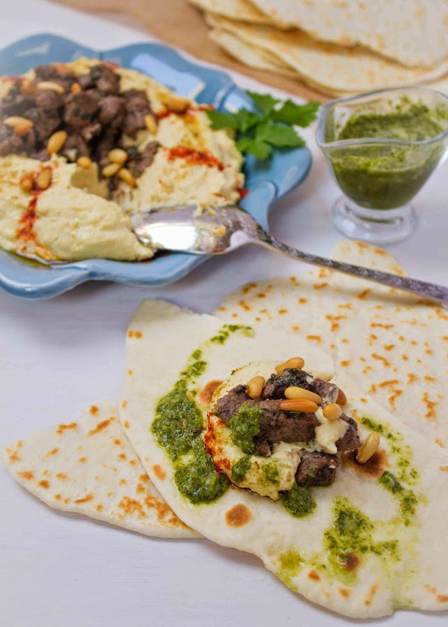 hummus-libanés-carne-piñones