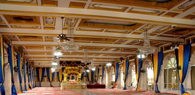 GURDWARA SIRI GURU SINGH SABHA, TEMPLO SIJ DE BANGKOK. TAILANDIA