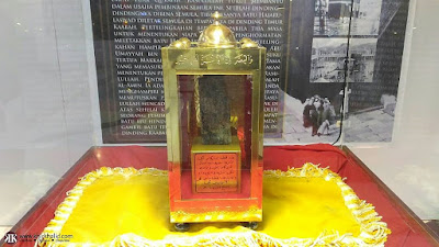 Cebisan Batu Kaabah Pameran Artifak Asli Rasulullah S.A.W dan Para Sahabat R.A.,