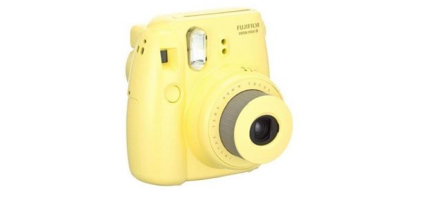 Wygraj aparat Mini Instax 8 Konkurs