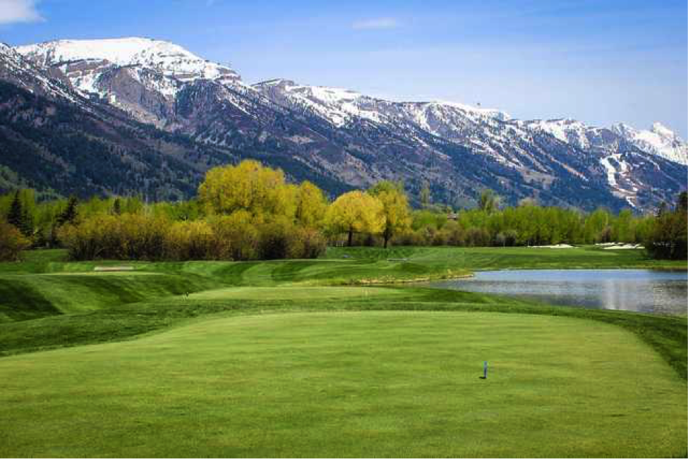 Top 10 Dazzling Summer Destinations in the World Pack Your Bags