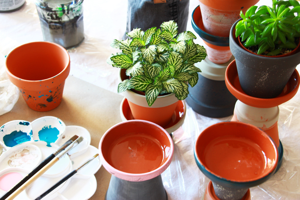 binedoro Blog, DIY, Sukkulenten-Türmchen aus Terracotta, Pflanzenständer, Blumentopf, Ton, Übertopf, Acrylfarbe binedoro Blog, DIY, Sukkulenten-Türmchen aus Terracotta, Pflanzenständer, Blumentopf, Ton, Übertopf, Acrylfarbe