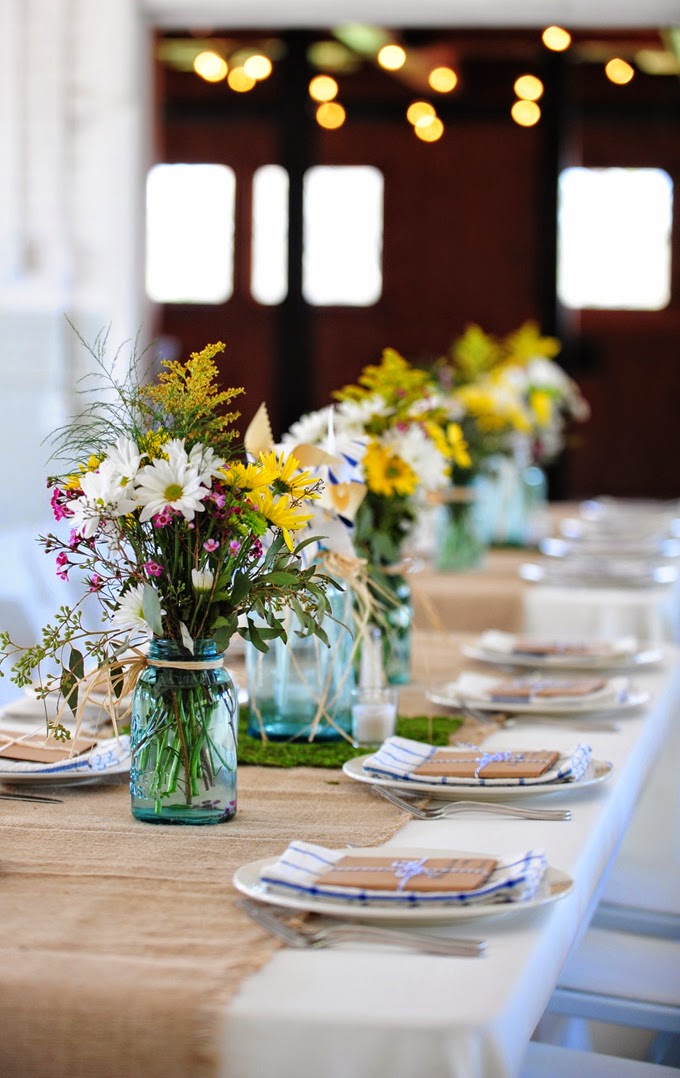 10 Country Chic and Rustic Wedding Tablescapes - Mason Jars and Antique Pitchers