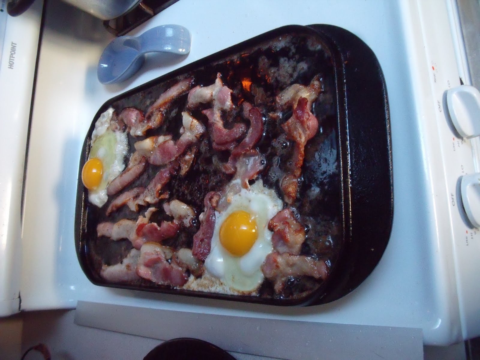 DazedAmazed What do you do with your Bacon Grease? How to make bacon