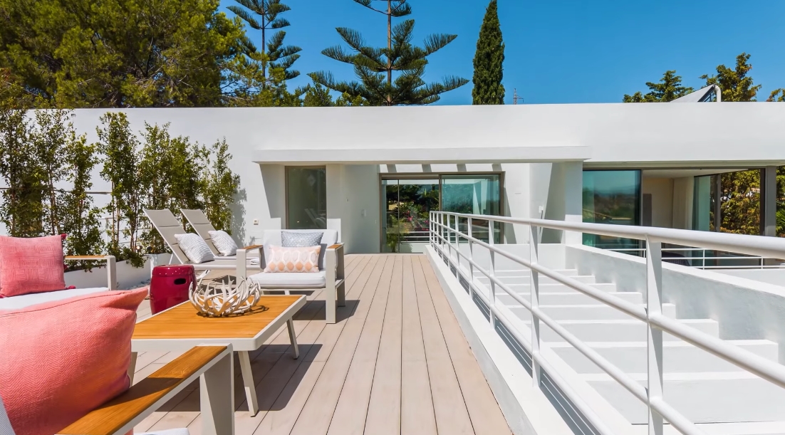 Tour Nueva Andalucia, Marbella Contemporary Villa vs. 23 Interior Design Photos