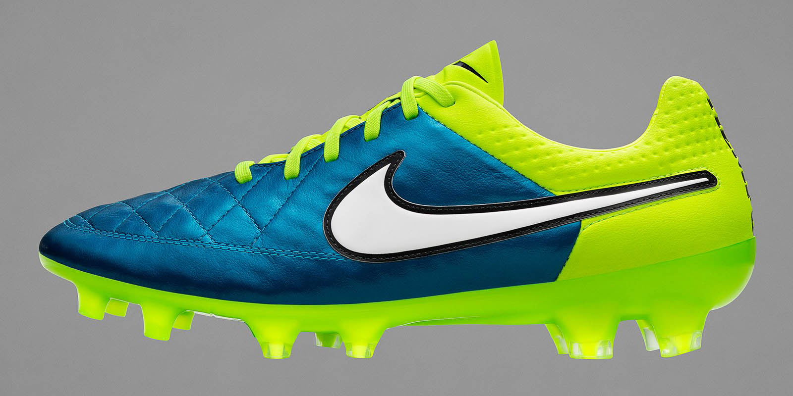 blue and yellow tiempos