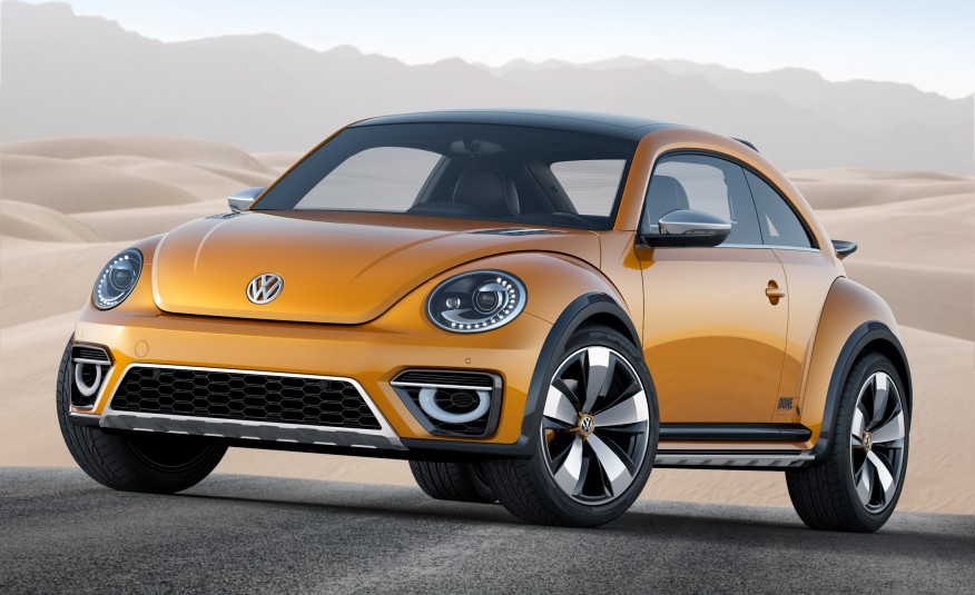 The 2017 Volkswagen Beetle Dune Revealed Interior Isn T Mind Ing But It S Still On Par With Several Top Offerings Out There The Center Console Supports A 6 3 Inch Touchscreen Le
