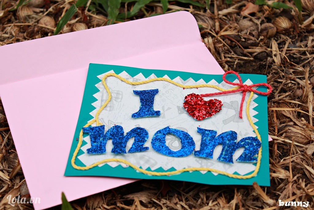 [Image: huong-dan-chon-qua-8-3-cho-me-tuyet-voi-nhat-1.jpg]