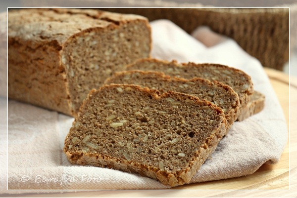 Barafras Kochlöffel: Roggenvollkornbrot mit Sauerteig und ...