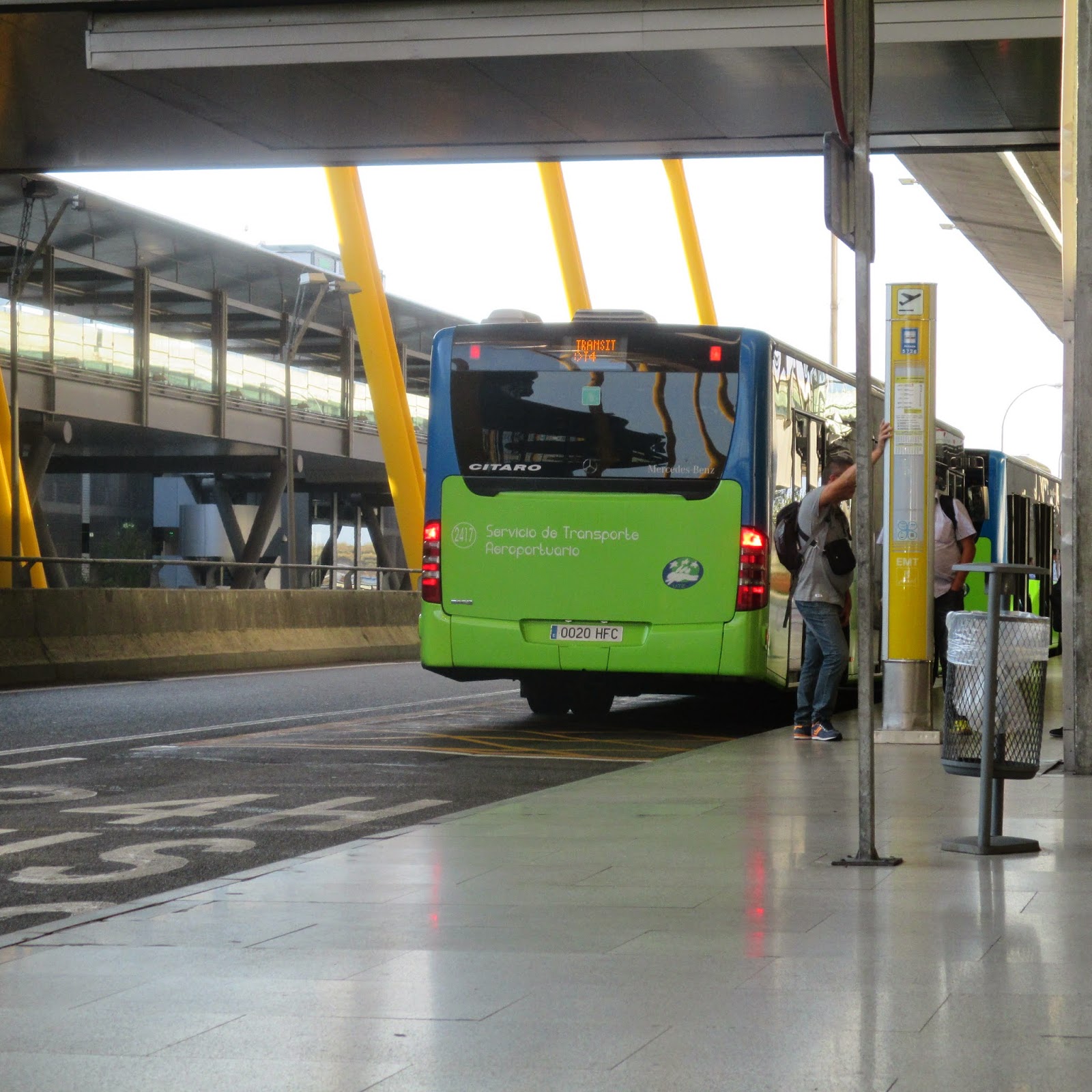 EMT bus bus transito barajas T4T2